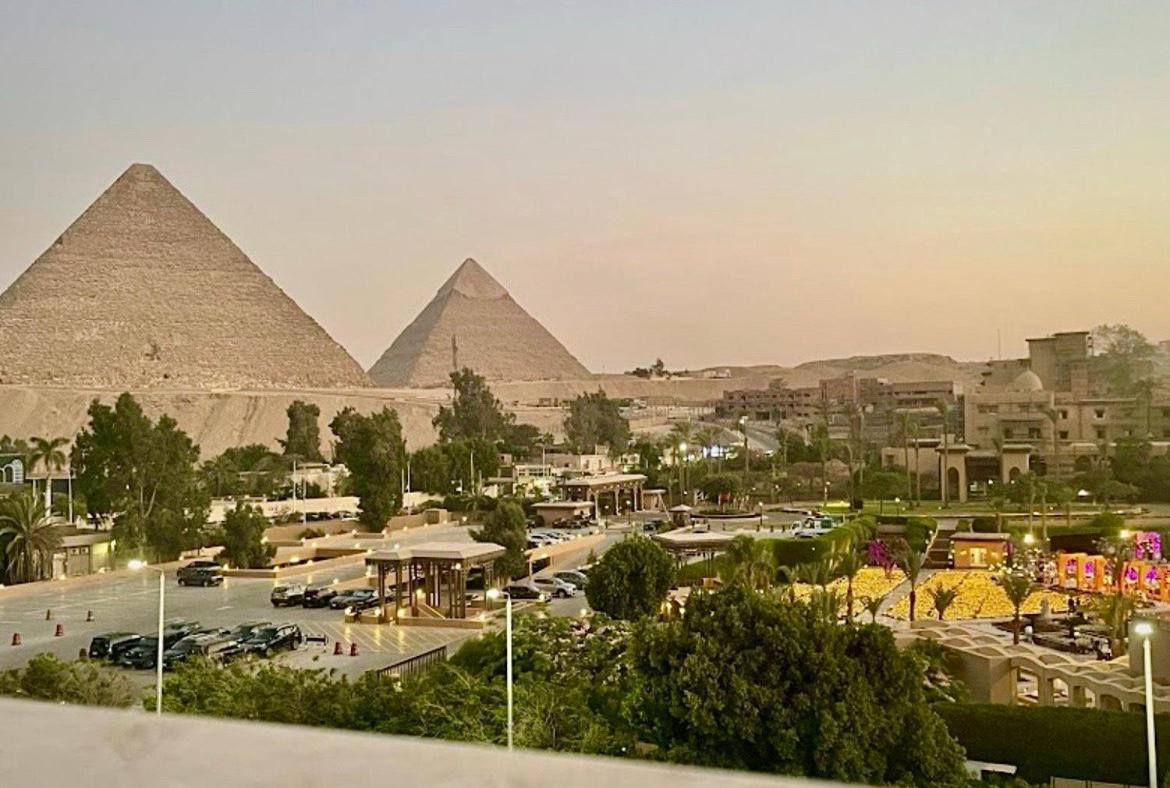Turquoise Pyramids & Grand Egyptian Museum View Hotel Kafrat al Jabal ภายนอก รูปภาพ